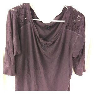 American Eagle quarter sleeve tee